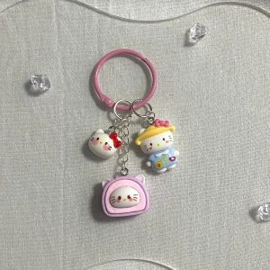 Sanrio Kawaii Anime Keychain Collection – Hello Kitty, Melody, Kuromi